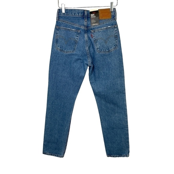 Levi's 501 Original Cropped Lightly Distressed Jeans 25x30 NWT - Picture 2 of 11